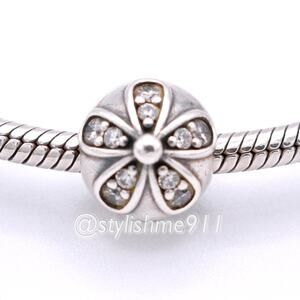 One Authentic PANDORA Dazzling Daisy Clip Charm - 791493CZ